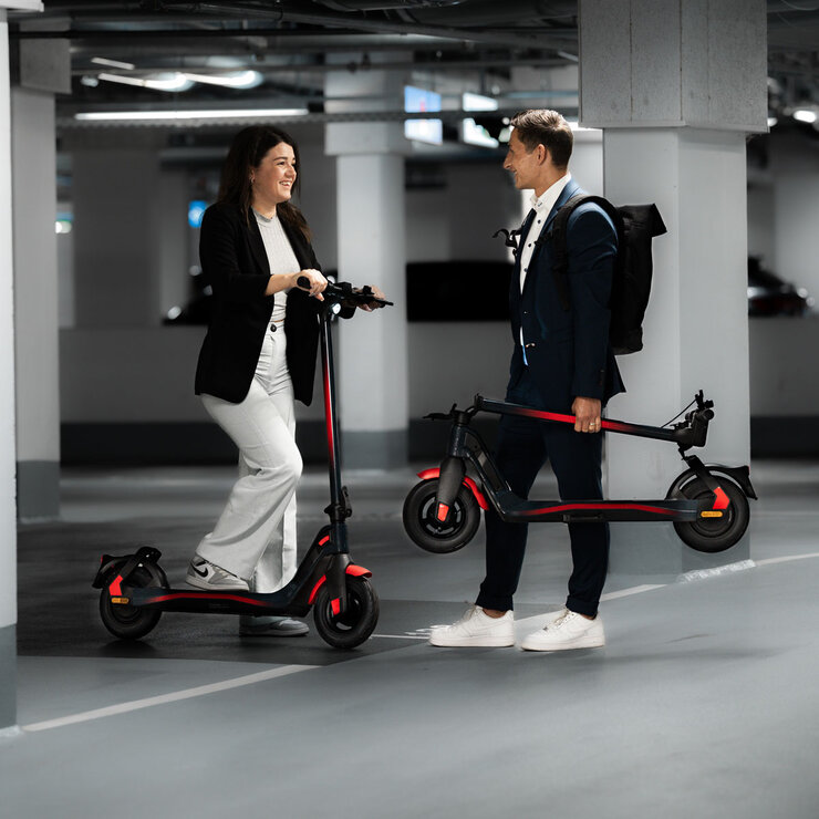 Red Bull Racing RS 1000 E-Scooter