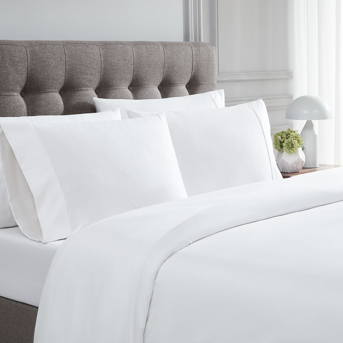 Kirkland Signature 680 Thread Count 6 Piece Duvet Set in 2 colours, King