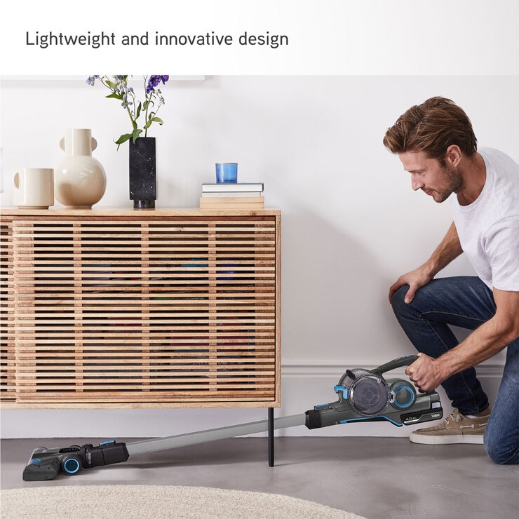 VAX Blade 4 Classic Cordless Vacuum Lifestyle Image