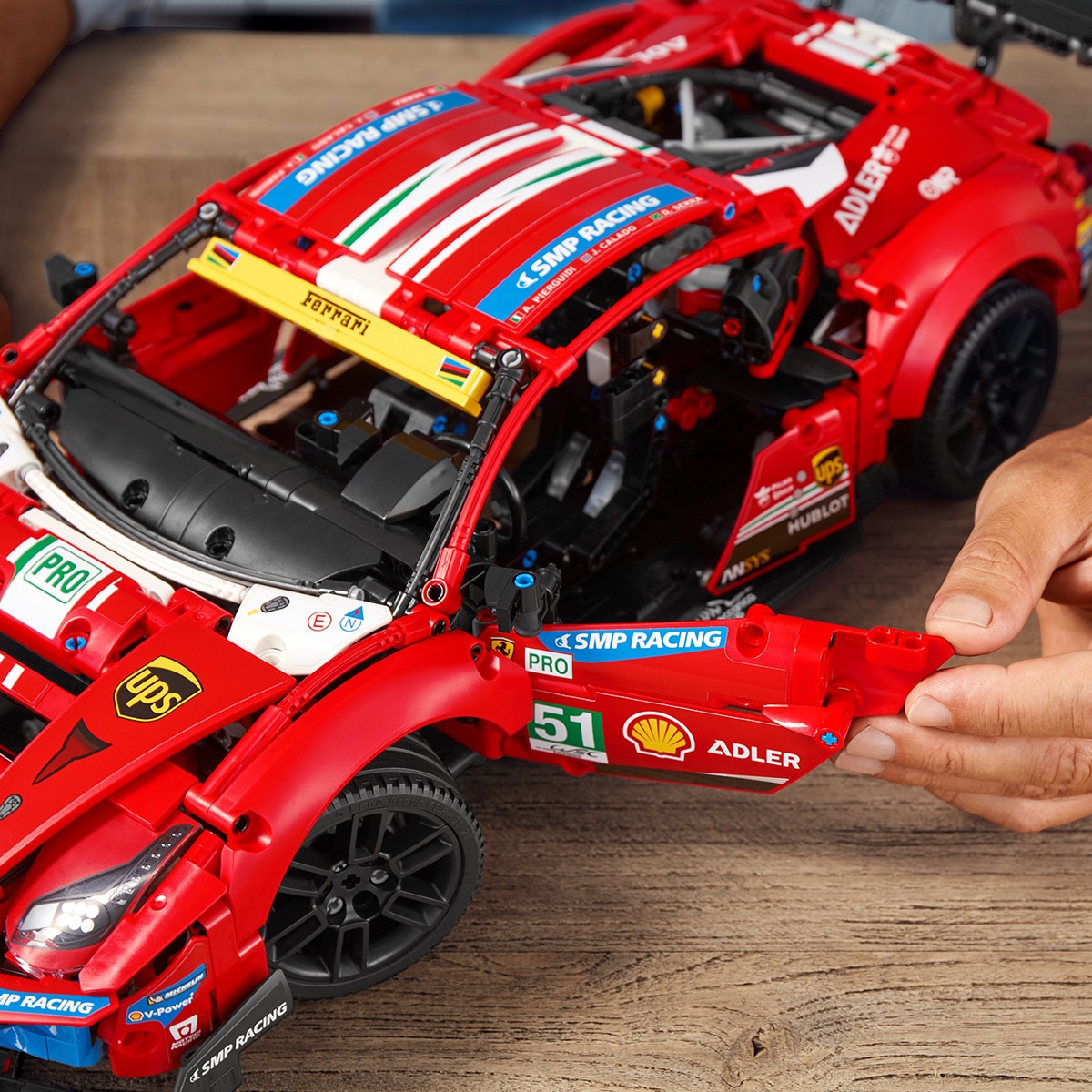 LEGO Technic Ferrari 488 GTE AF Corse #51- Model 42125 (18+ Years)