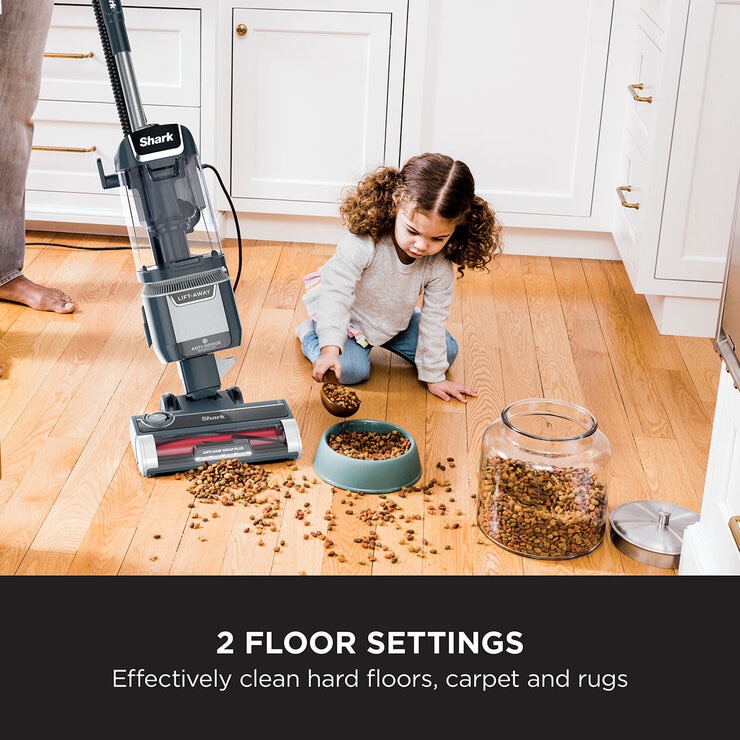 Shark Upright Vacuum Cleaner NZ780UKTCO Lifestyle Image