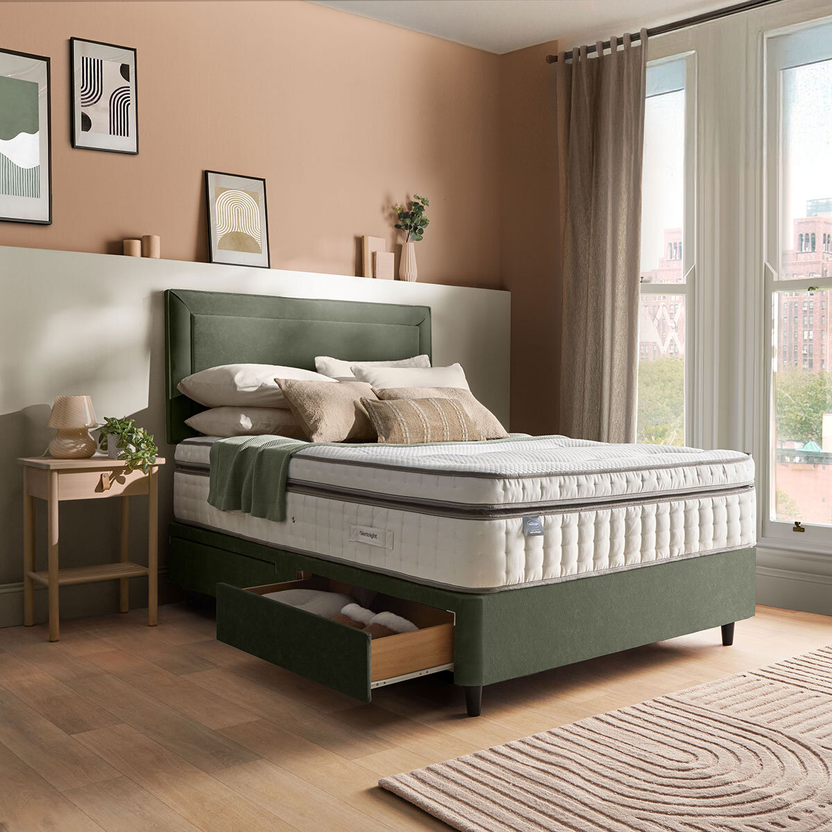 Silentnight Velvet 4 Drawer Divan Base with Malvern Headboard in Hunter in 3 Sizes
