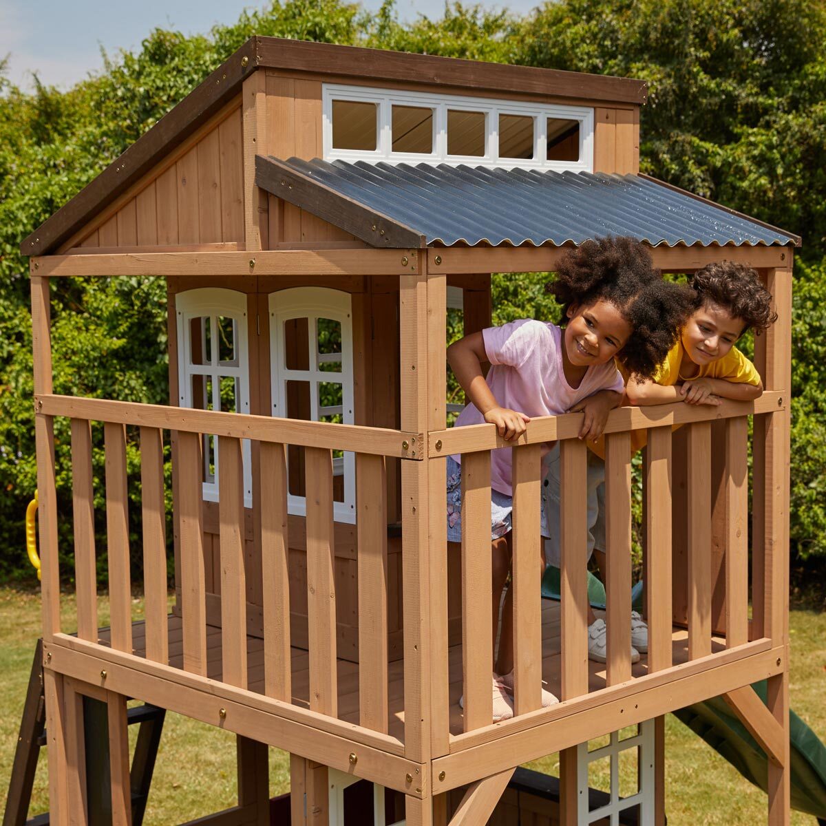 Cedar Summit Lofty Heights Playhouse with Slide (310 Years) Costco UK