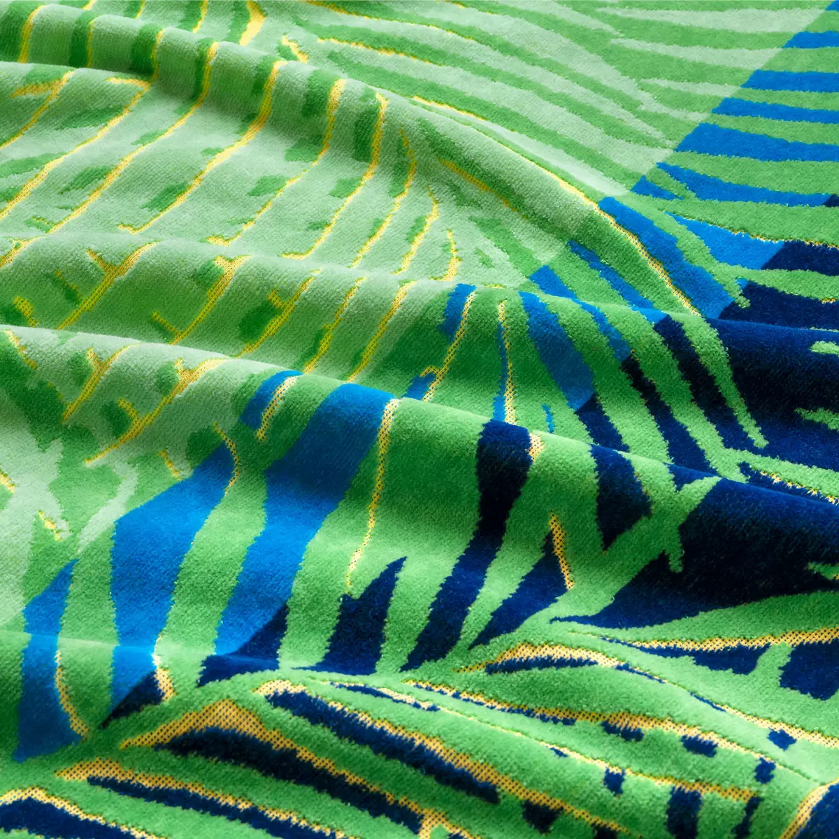 Welhome Beach Towel in 4 designs, 102 x 183 cm - Picture 19 of 24
