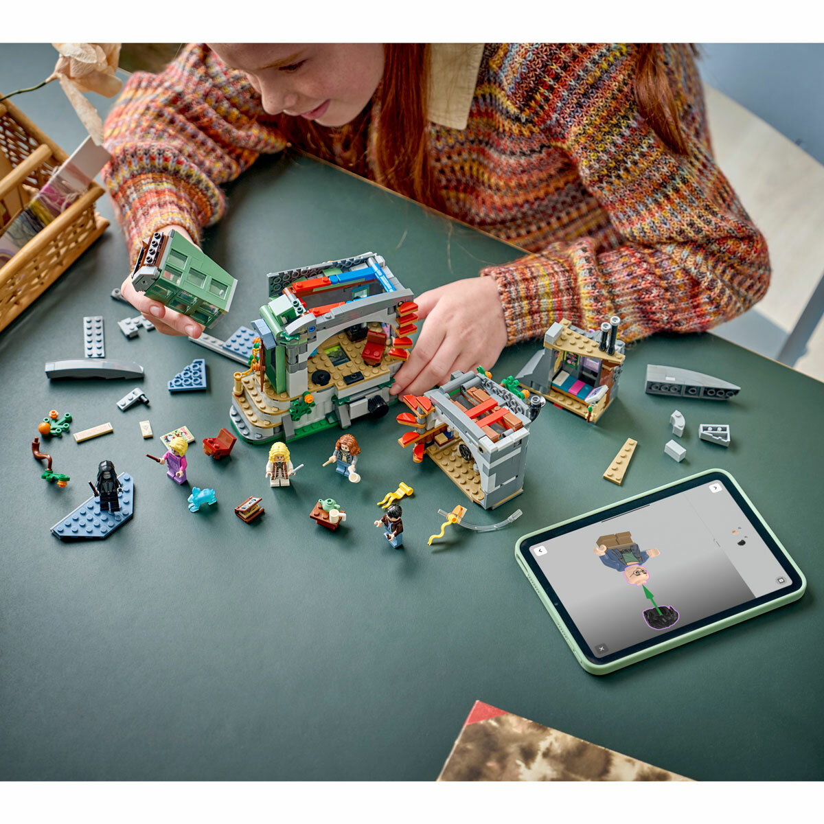 LEGO Harry Potter Luna Lovegood's House - Model 76467 (10+ Years) LEGO Harry Potter Luna Lovegood's House - Model 76467 (10+ Years)