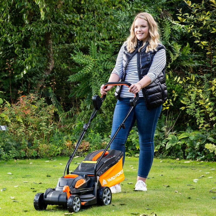 Yard Force 20V 33cm Brushless Cordless Mower & 20V 25cm Line Trimmer Bundle Yard Force 20V 33cm Brushless Cordless Mower & 20V 25cm Line Trimmer Bundle
