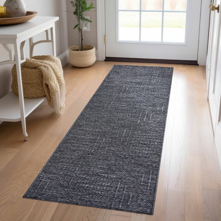 Mineral Spring Emerson Charcoal Runner, 60 x 182 cm Mineral Spring Emerson Charcoal Runner, 60 x 182 cm