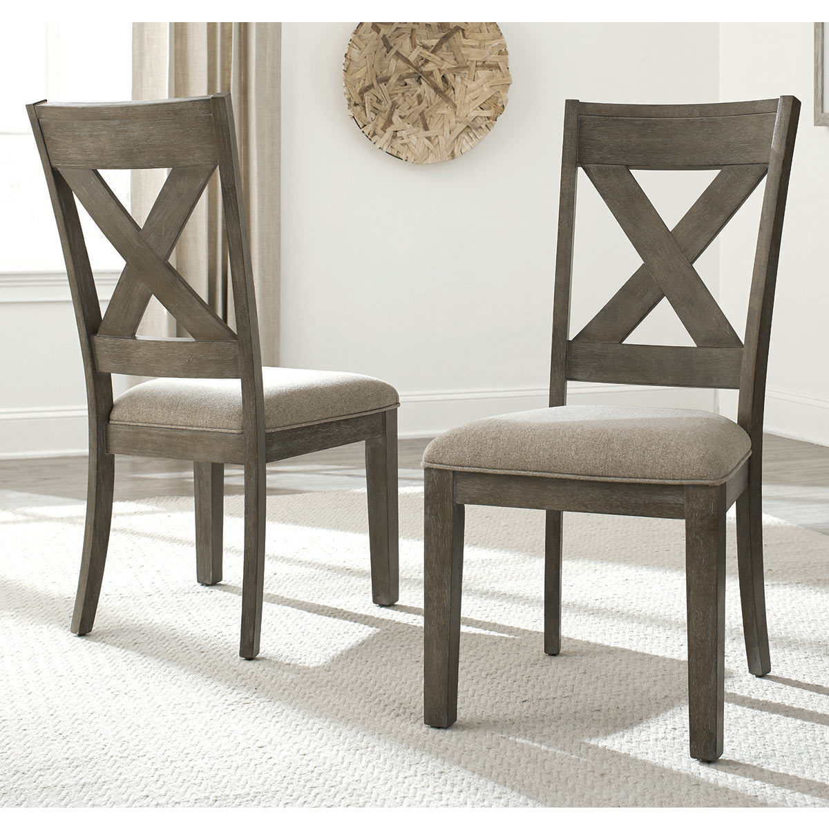 Universal Furniture Eileen Extending Dining Room Table + 6 Chairs