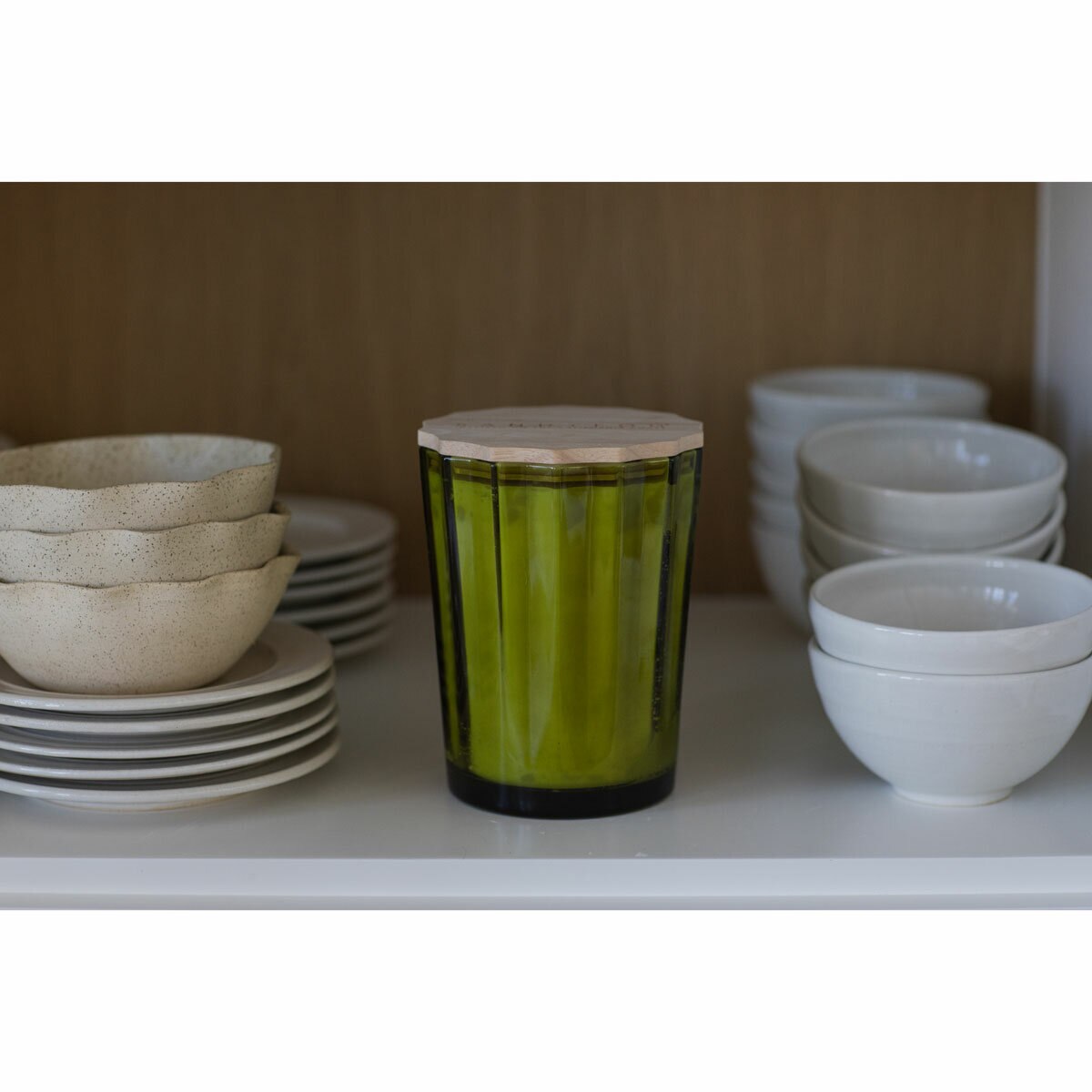 Sand and Fog Scalloped Candle (GREEN)