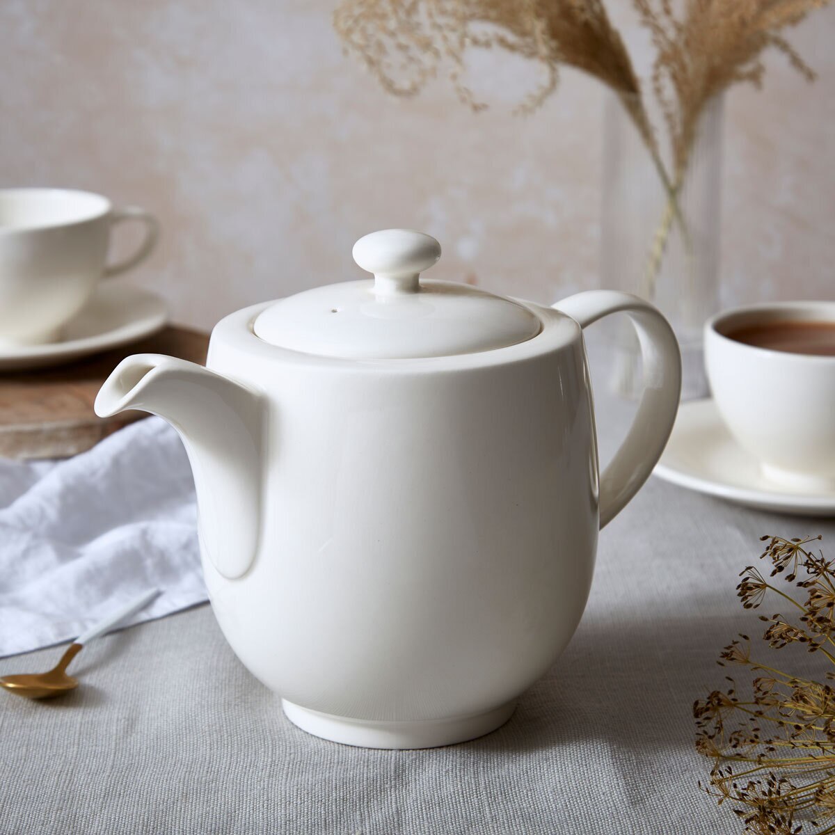 Portmeirion Soho Teacups & Saucers Set & Tea pot