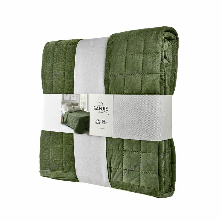 Safdie Crushed Velvet Green Throw , 234 x 244 cm Safdie Crushed Velvet Green Throw , 234 x 244 cm