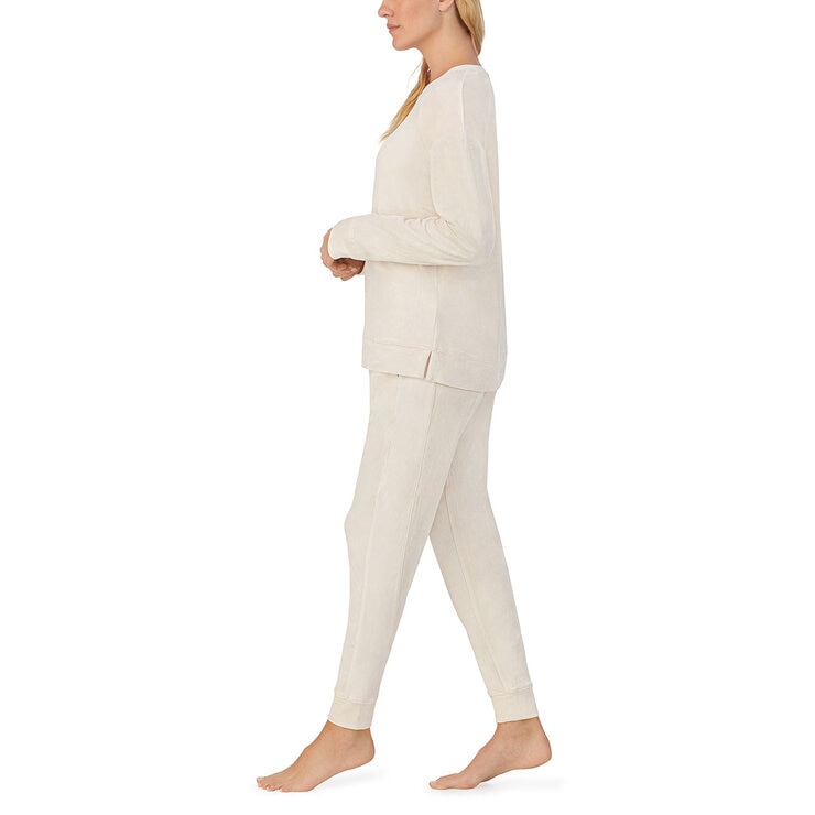 Carole Hochman Ladies Lounge Set in Ivory