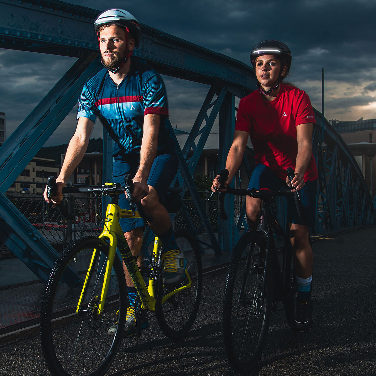 Livall EVO21 Smart Bike Helmet in 4 Colours and 2 Sizes