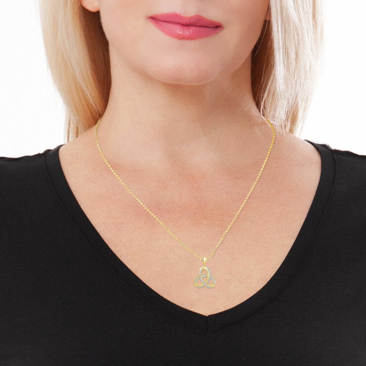 0.34ctw Round Brilliant Cut Diamond Knot Pendant, 14ct Yellow Gold 0.34ctw Round Brilliant Cut Diamond Knot Pendant, 14ct Yellow Gold