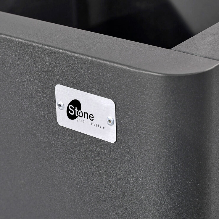 Stone Garden Hanbury 3-Tier Stackable Steel Planter Set in 2 Colours