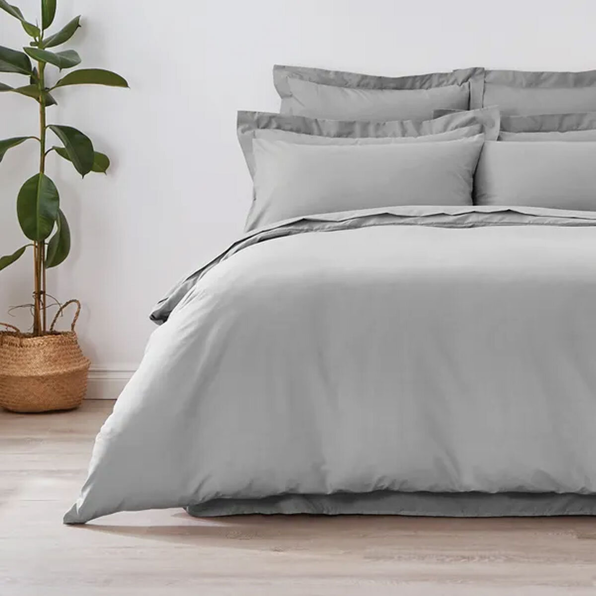 Boutique Living 400 Thread Count Egyptian Cotton 6 Piece Bed Set in Platinum, King