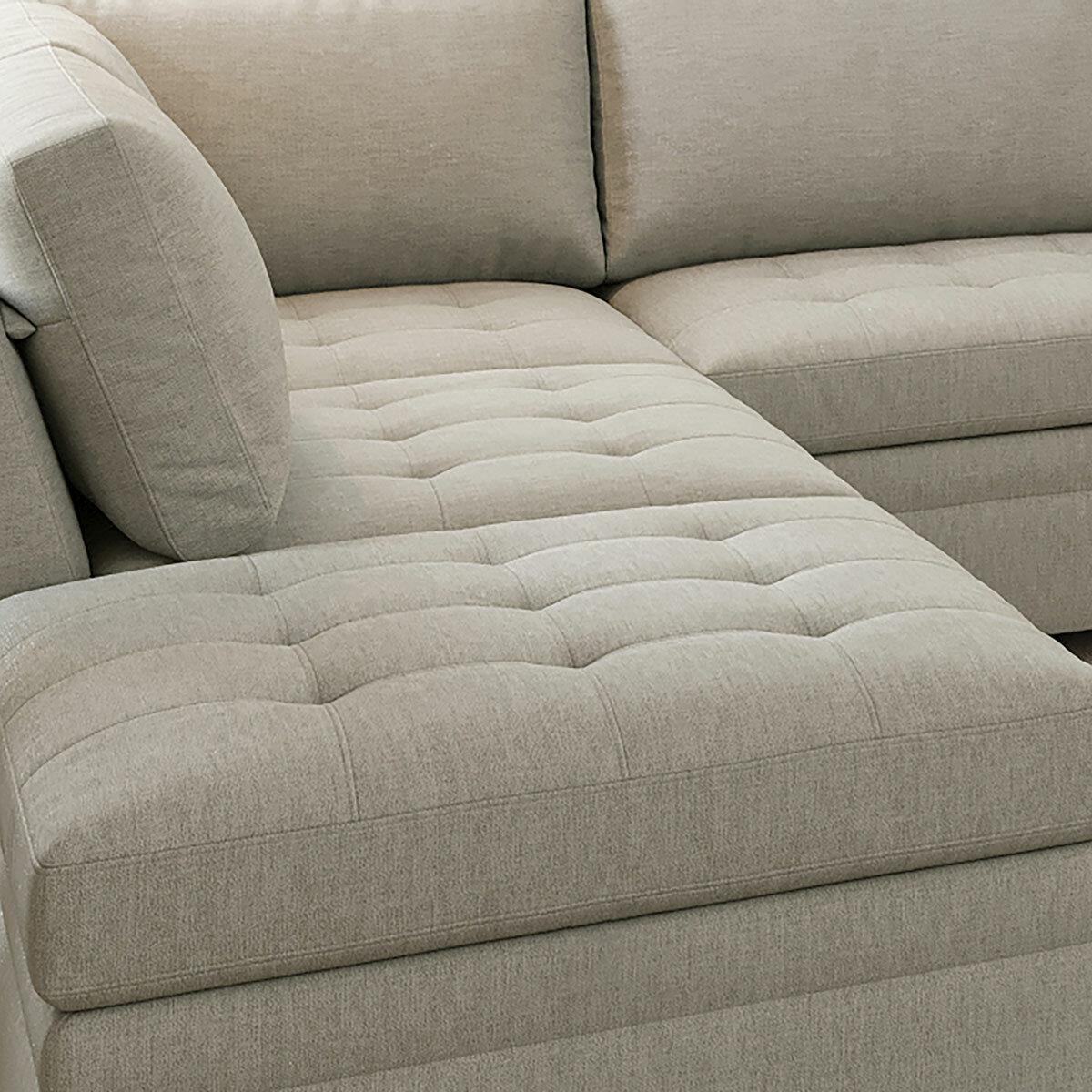 Thomasville Tisdale Beige 6 Piece Modular Fabric Sofa