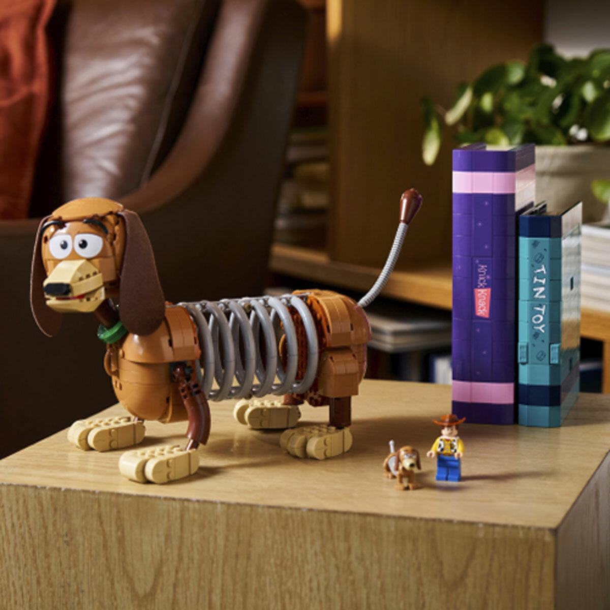 LEGO Disney Pixar Toy Story Slinky Dog Bookends - Model 43301 (18+ Years)