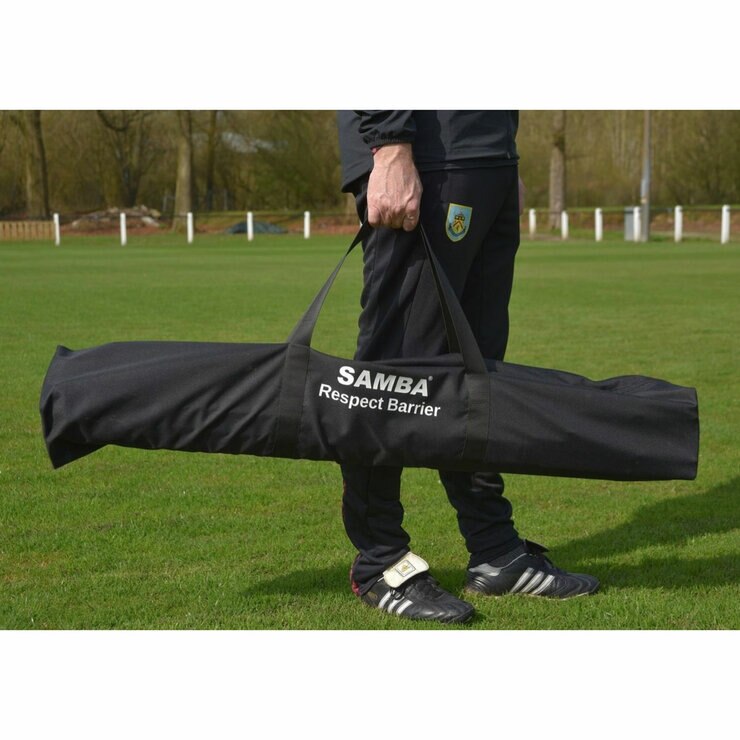 Lifestyle image showing someone carrying the carry bag