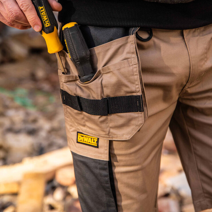 DeWalt Men's Work Short in Sand