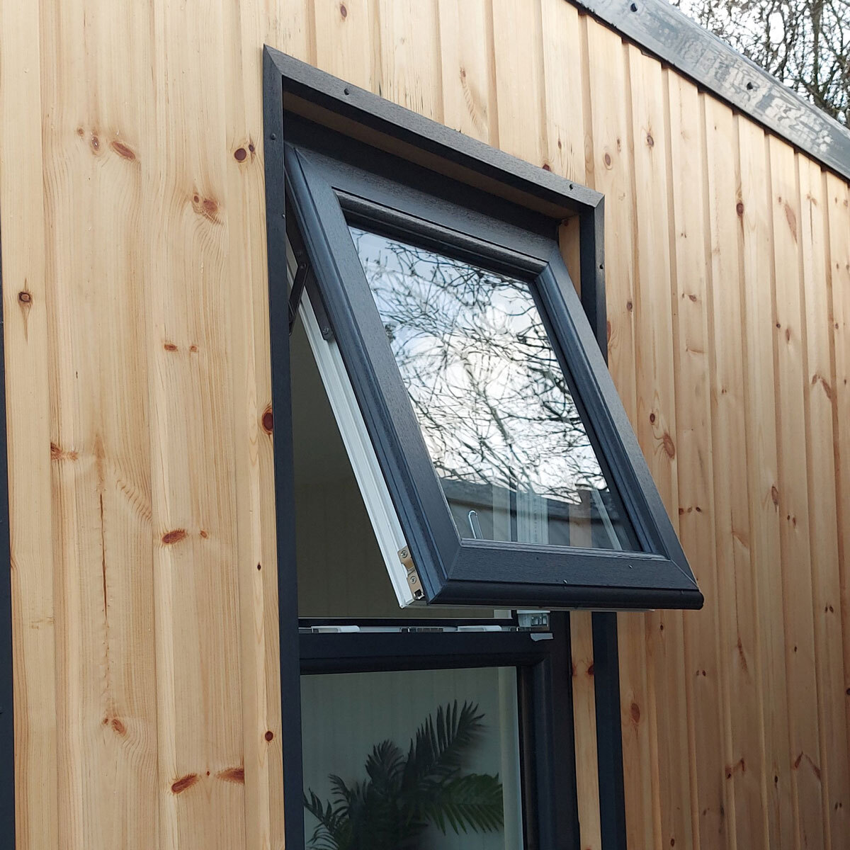 Installed Forest Garden Xtend Insulated Garden Room 13ft 3" x 10ft (4 x 3m)