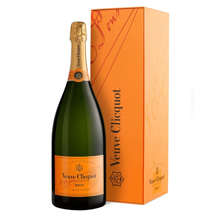 Veuve Clicquot Yellow Label Brut NV Champagne MAGNUM, 1.5L with Gift