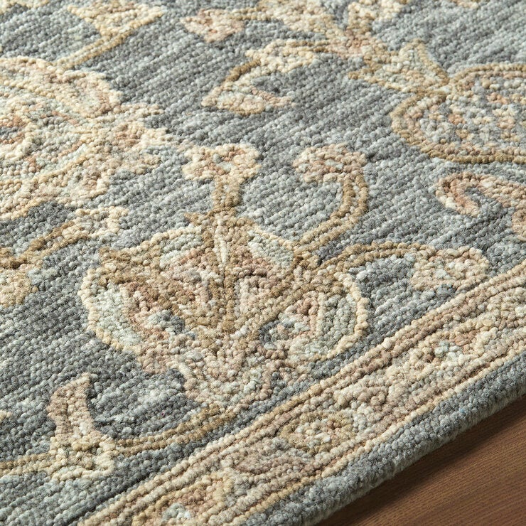Livabliss Arnold Wool Grey Rug, In 2 Sizes