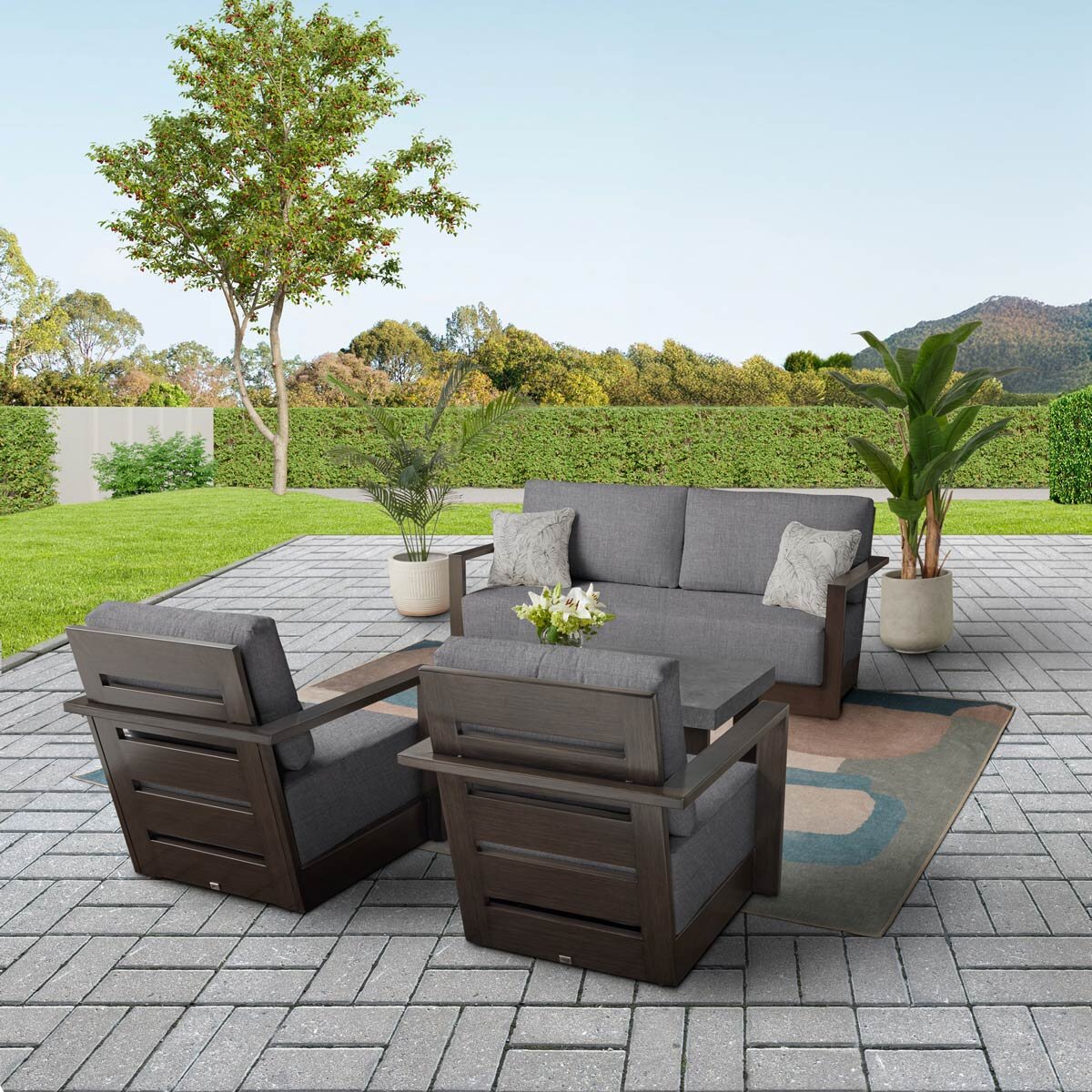 Agio Bentley 4 Piece Deep Seating Patio Set + Cover