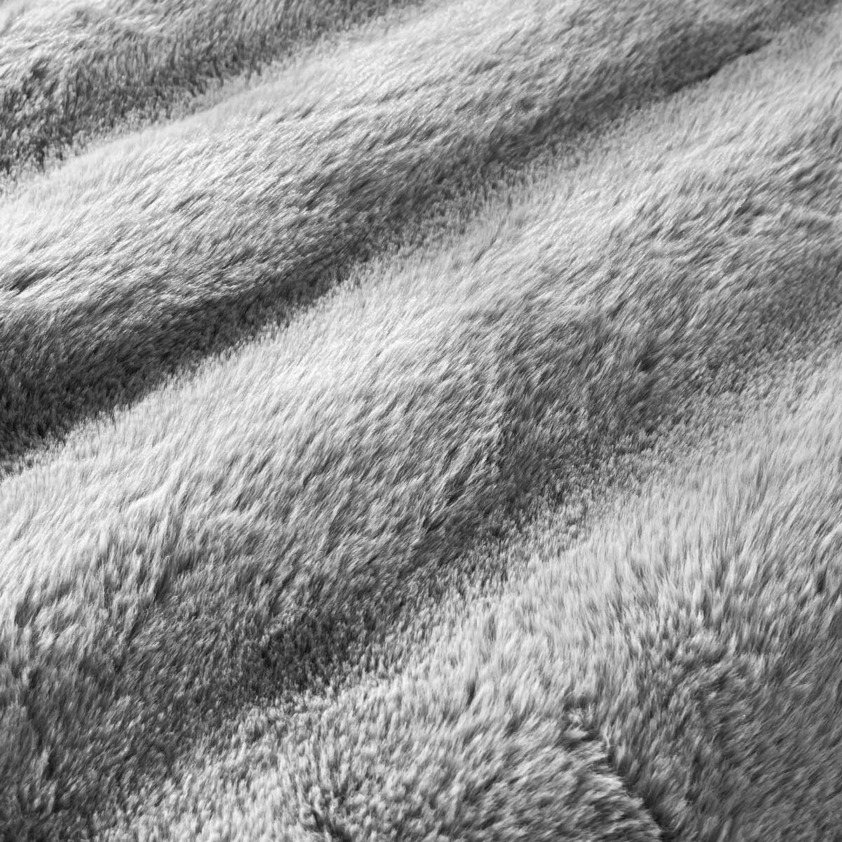 Faux Rabbit Fur Blanket in Grey, 234 x 249 cm