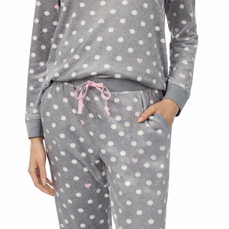 Jane & Bleecker Women's Silky Plush Pyjama Set in Grey Hearts