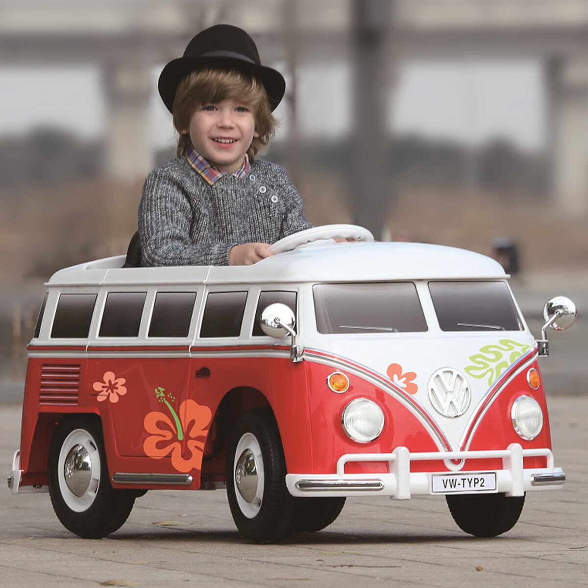 Rollplay VW Camper Van T212V Children's Electric Ride On With Remote