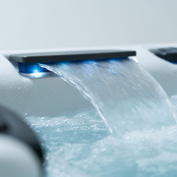 The Wellness Co Relax 4 79-Jet 6 Person Hot Tub - Delivered and Installed