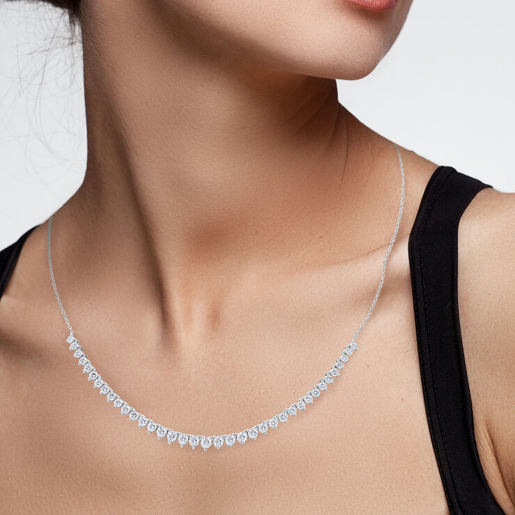 3.00ctw Round Brilliant Cut Diamond Necklace, 14ct White Gold