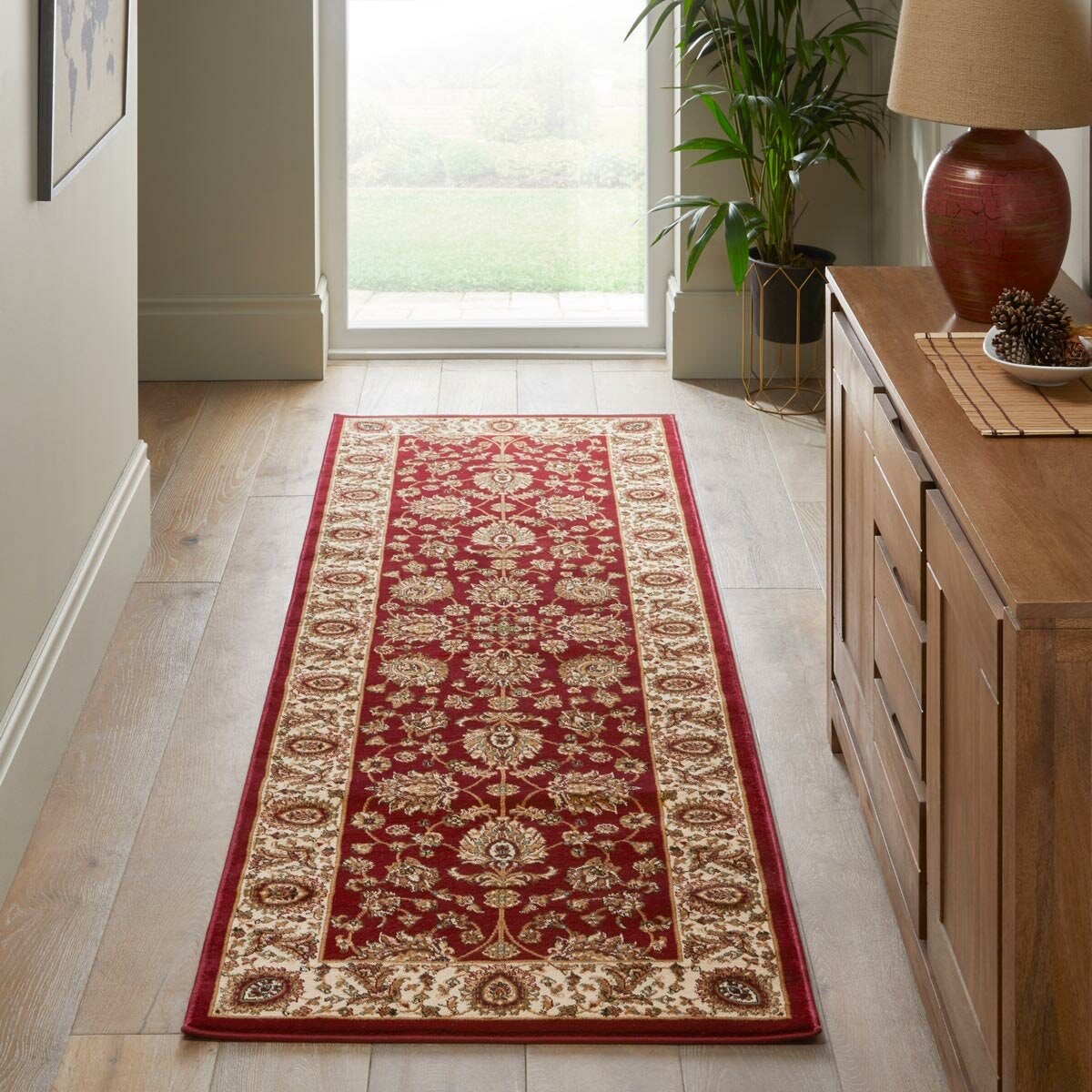 Concept Looms Grand Heritage Red Runner, 80 x 240 cm Concept Looms Grand Heritage Red Runner, 80 x 240 cm