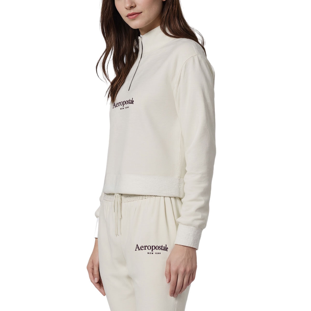 Aeropostale Ladies 1/4 Zip in Cream