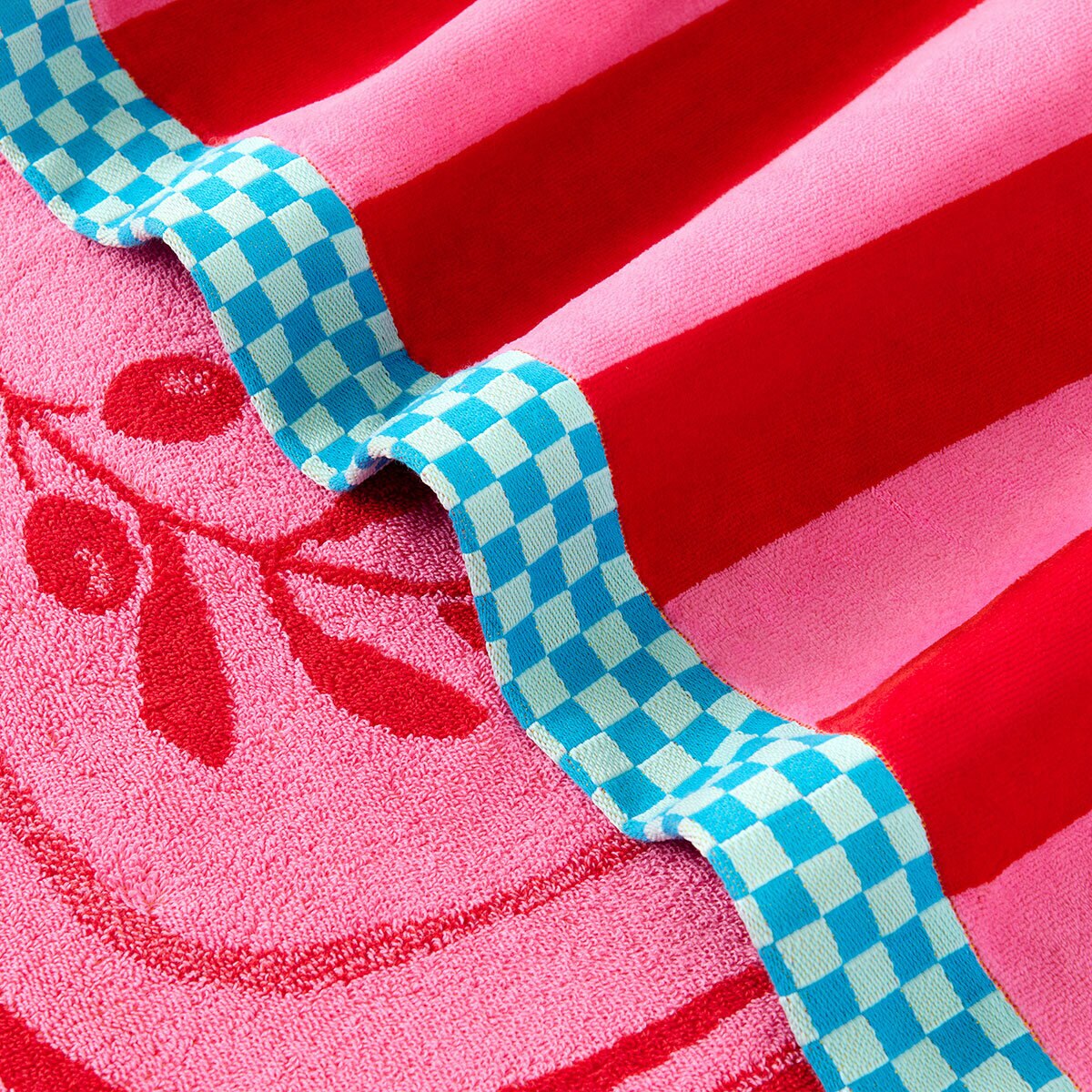 Oversized 100% Cotton Pink Sardine Beach Towel