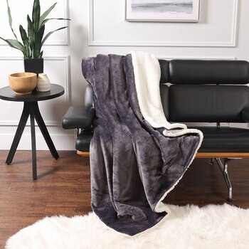 Life Comfort Steel Grey Ultimate Sherpa Throw, 152 x 177 cm Life Comfort Steel Grey Ultimate Sherpa Throw, 152 x 177 cm