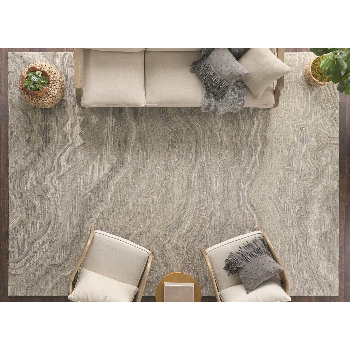 Nourison Graceful Rug, in 4 colours