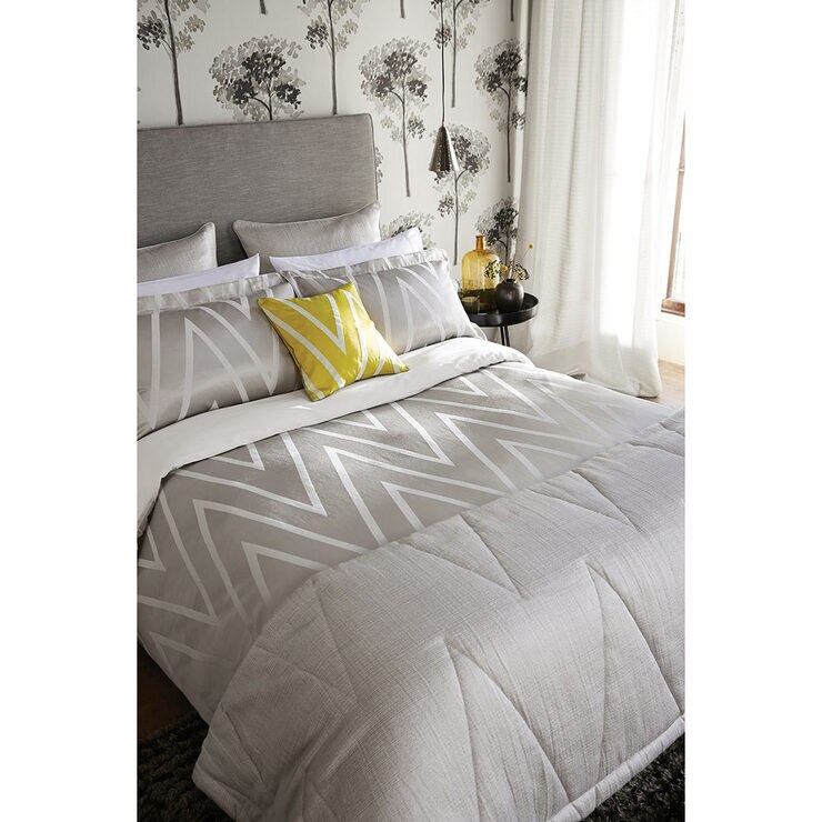 Harlequin 200 Thread Count Cotton 3 Piece Super King Bed Set, Moriko