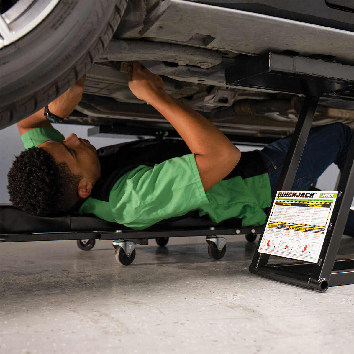QuickJack Portable Automatic Car Lift System Jack 2 268k