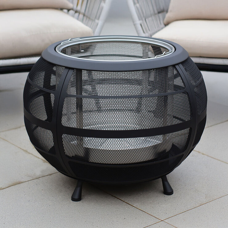 Durable and rust resistant with a thick steel frame and base coated with 600 degree high heat paint.