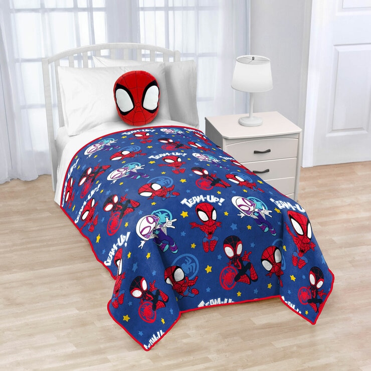 Disney Character Spider Man Blanket & Nogginz Cushion Set