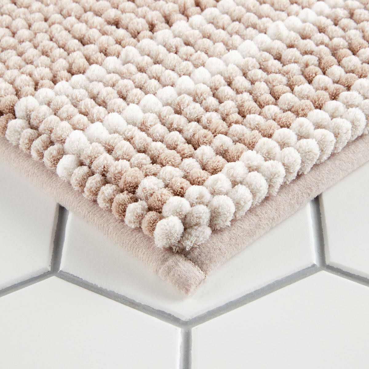 Nubby Bath Mat in Beige, 55 x 91 cm