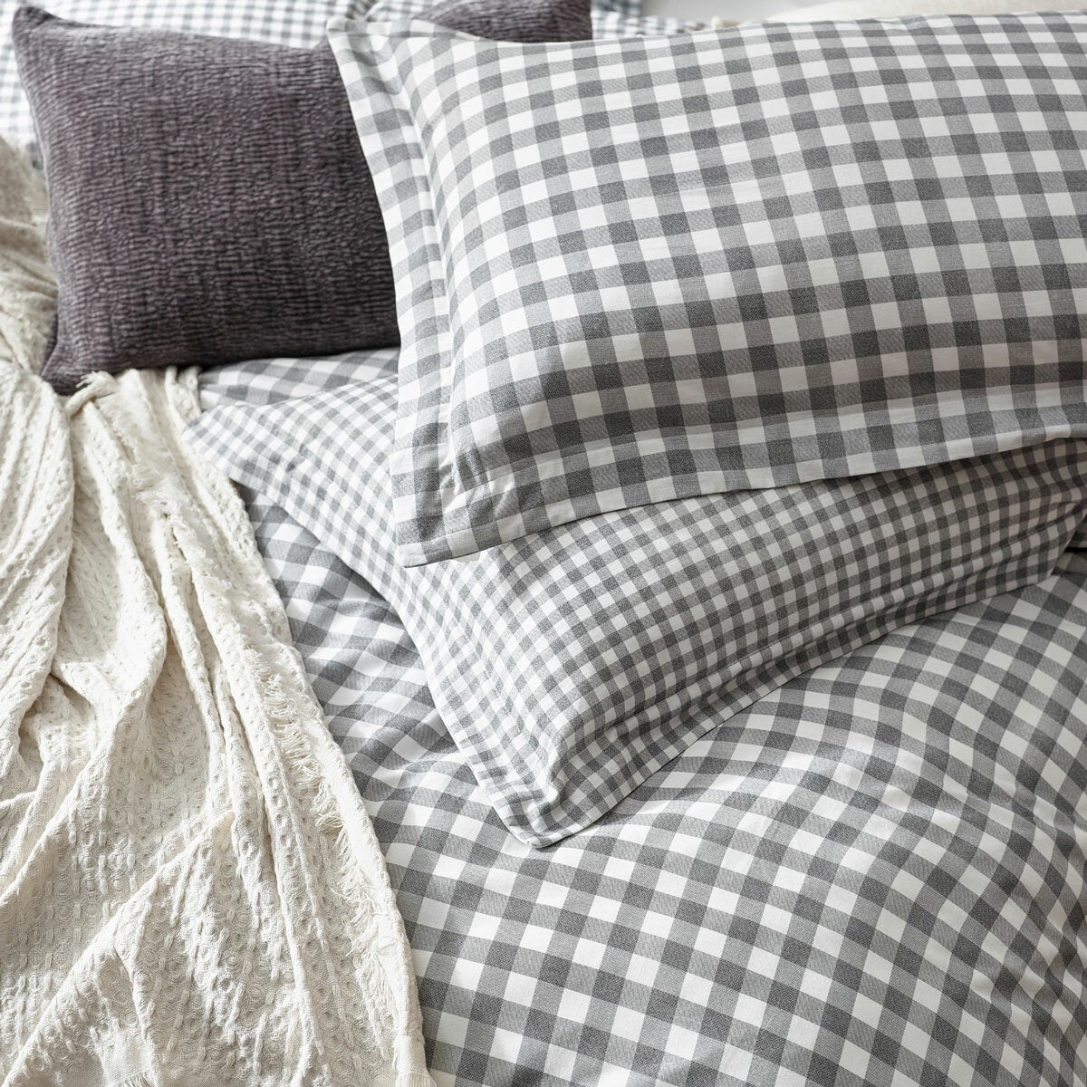 Yard Barton 100% Cotton Grey Gingham Duvet Cover Set in 4 Sizes Yard Barton 100% Cotton Grey Gingham Duvet Cover Set in 4 Sizes