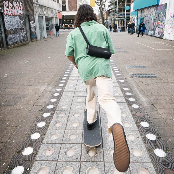 Sony SRSULT30B.CE7 ULT Field 3 Portable Bluetooth Speaker in Black