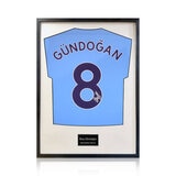 İlkay Gündoğan Signed Framed Manchester City Football Shirt with White Mount İlkay Gündoğan Signed Framed Manchester City Football Shirt with White Mount