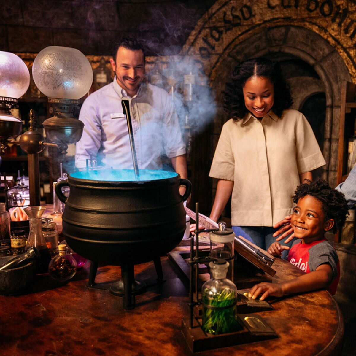 Go City Los Angeles All-Inclusive Pass - The Original Hollywood Sign Walking Tour Go City Los Angeles All-Inclusive Pass - The Original Hollywood Sign Walking Tour