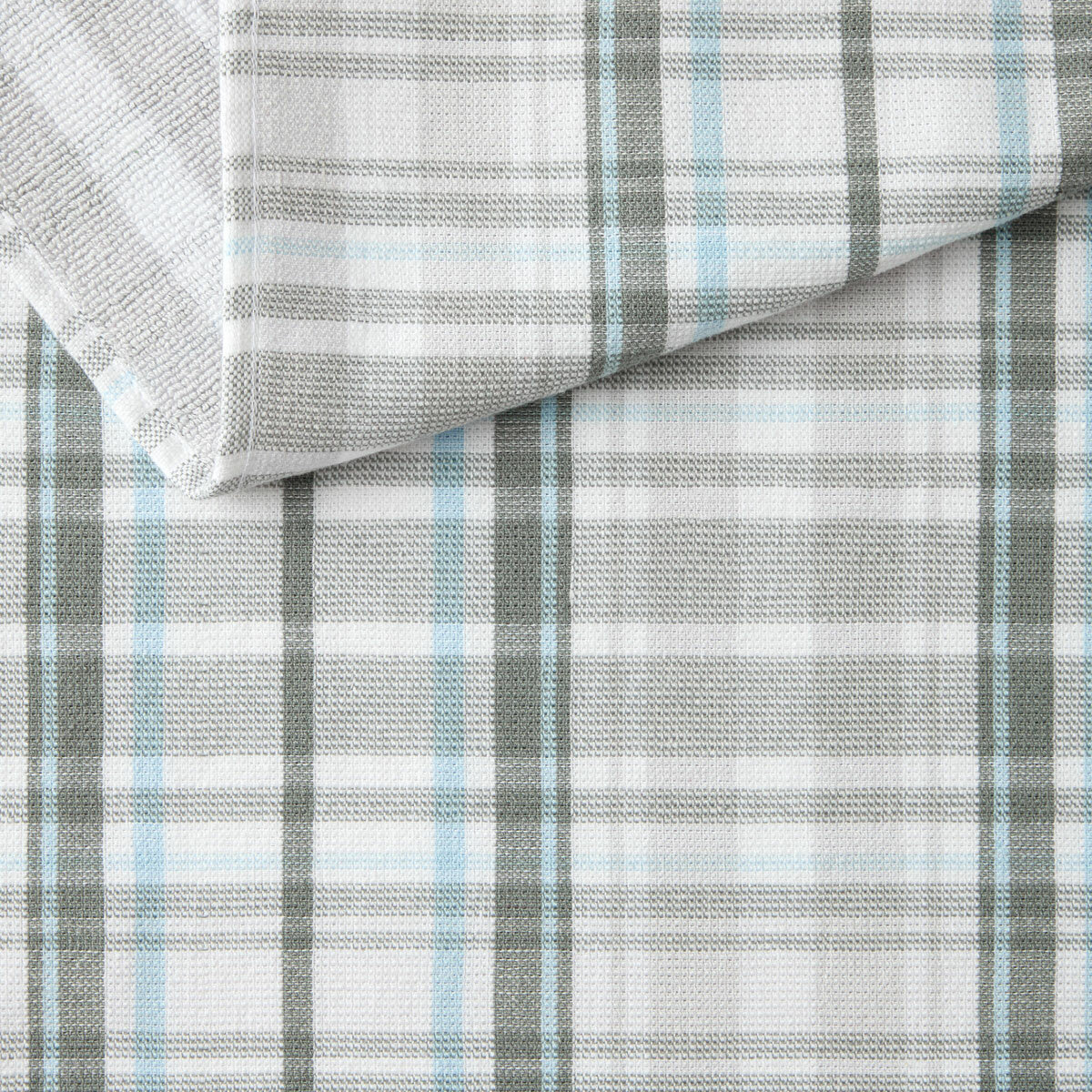 Holiday Kitchen Towel 4 Pack in Reindeer Holiday Kitchen Towel 4 Pack in Reindeer