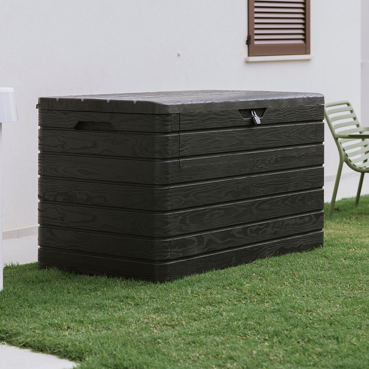 Toomax Dolomiti 970ltr Deck Box