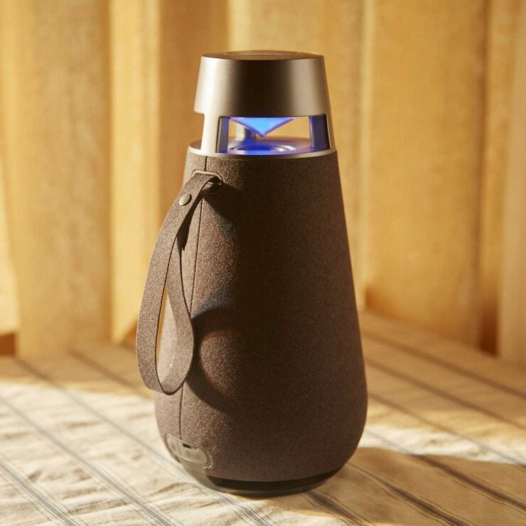 Lifestyle LG Xboom 360 Lifestyle LG Xboom 360